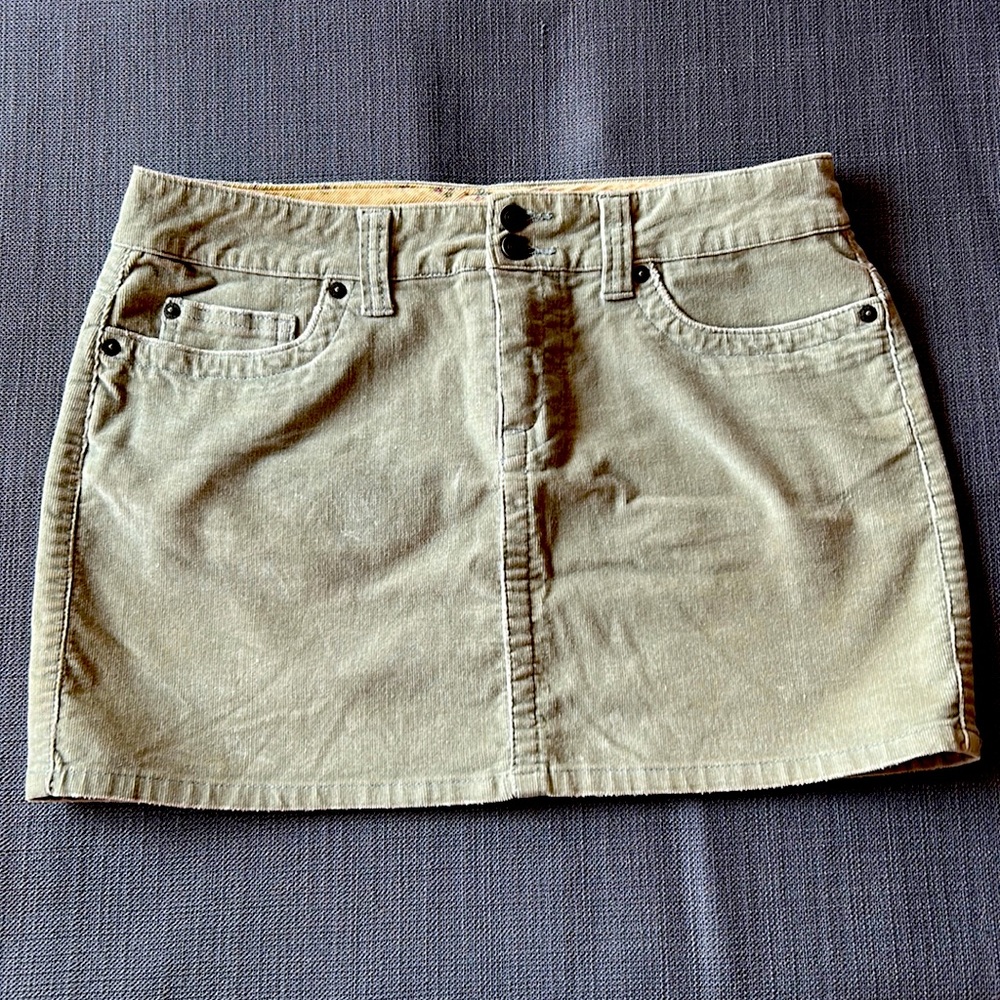 Super cute sage green mini skirt